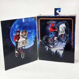 NECA ET The Extra-Terrestrial 40th Anniversary Elliott‎ with Bicycle Figure Set